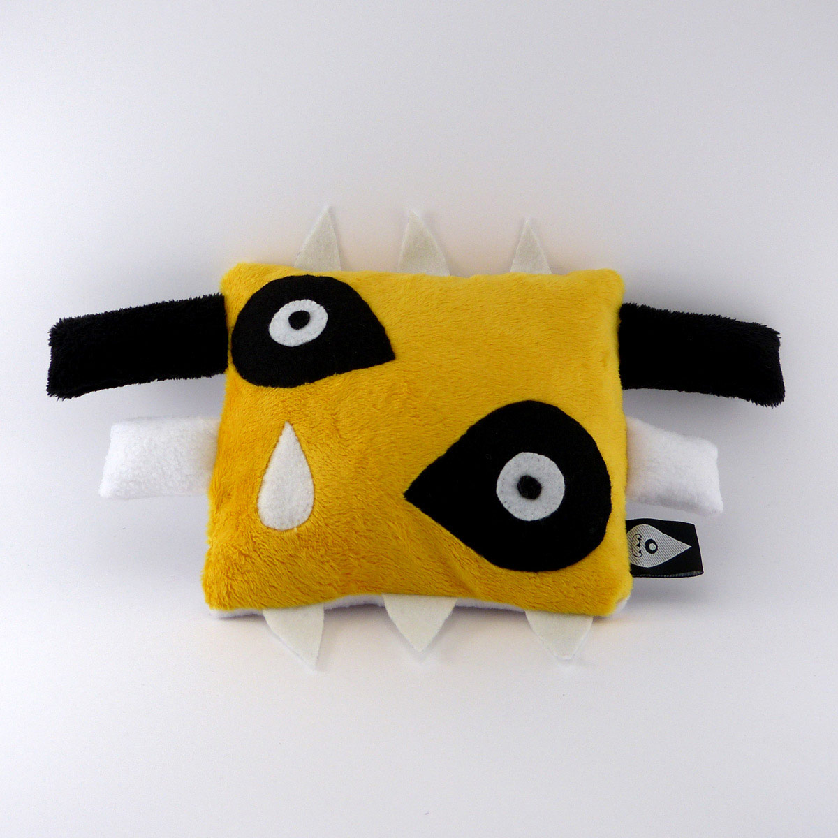 baggu plush monstrcool by Manito/Maneeto