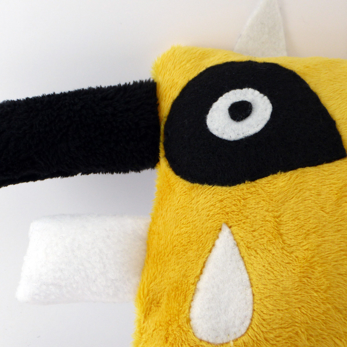 baggu plush monstrcool by Manito/Maneeto
