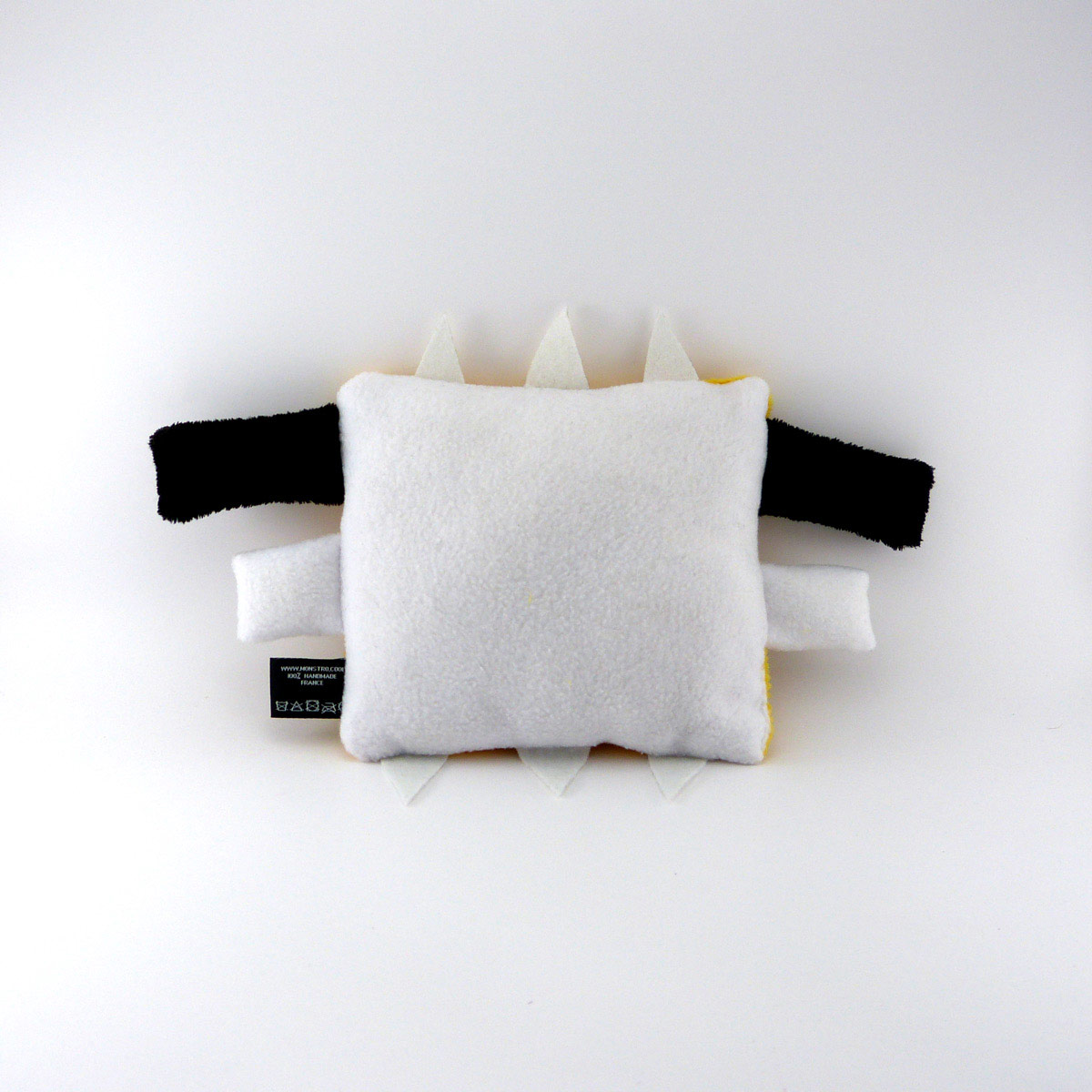 baggu plush monstrcool by Manito/Maneeto