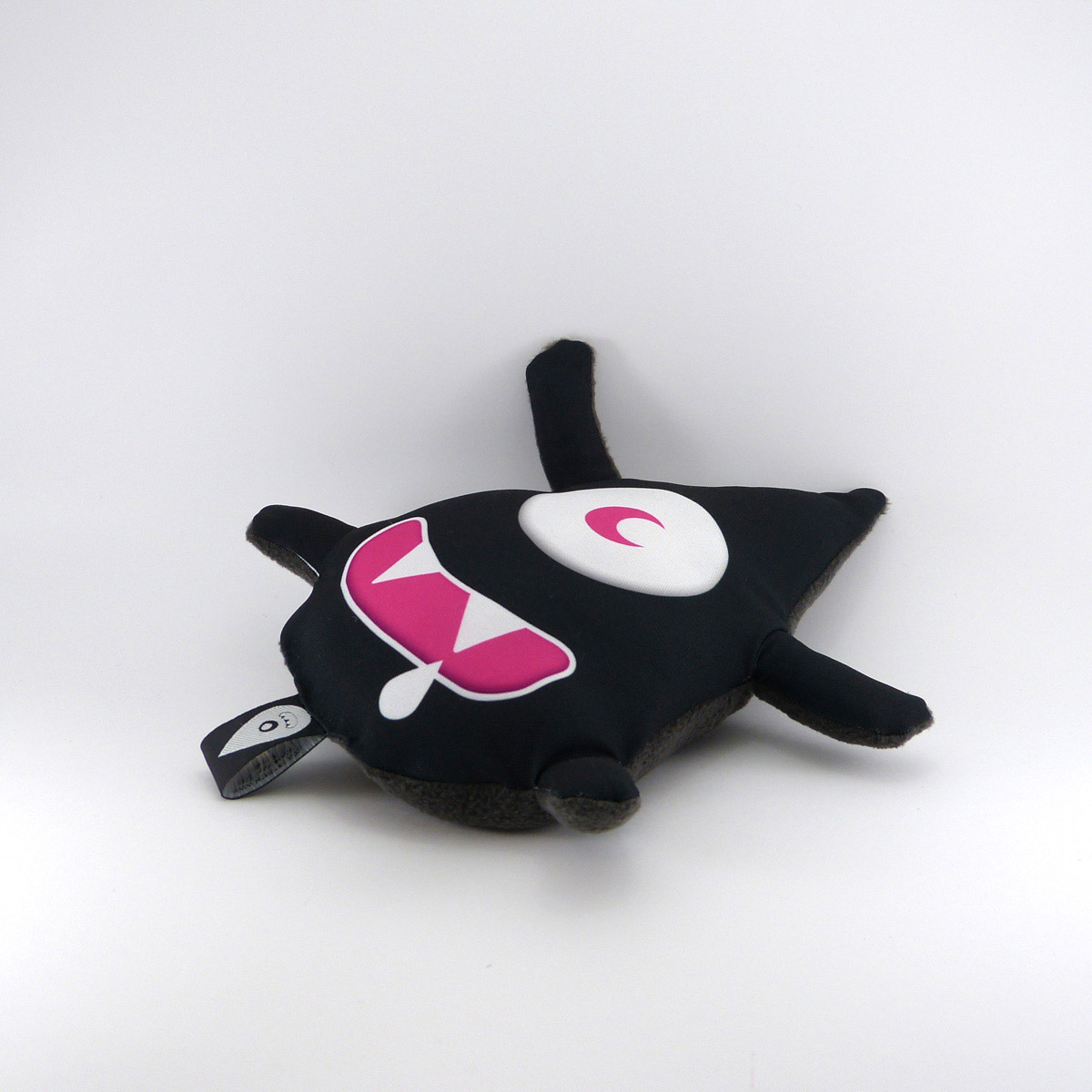 logotip plush monstrcool by Manito/Maneeto