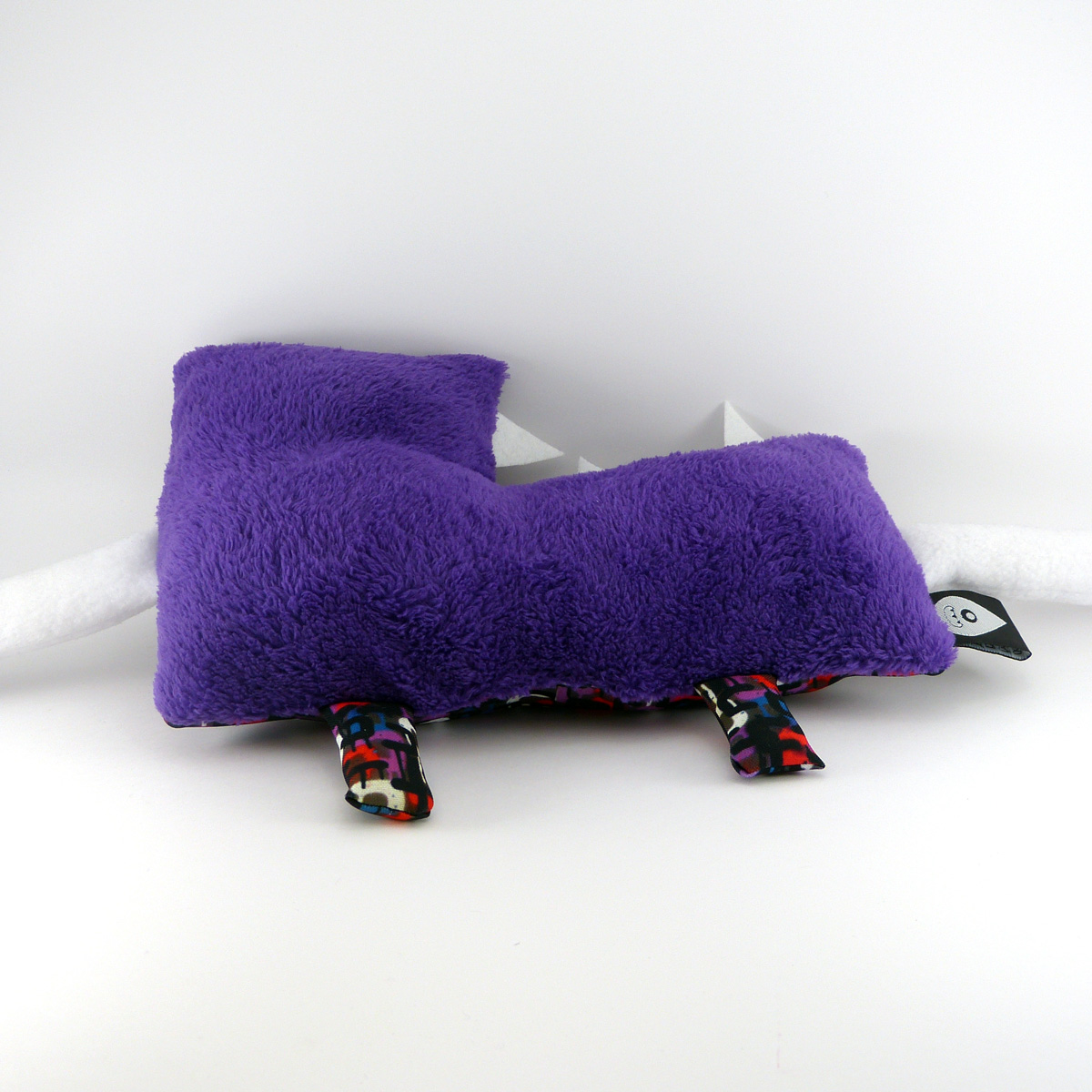 mani plush monstrcool by Manito/Maneeto